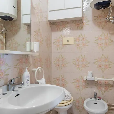 Sweet Silvana - With Terrace & Parking - Happy Apartmán *